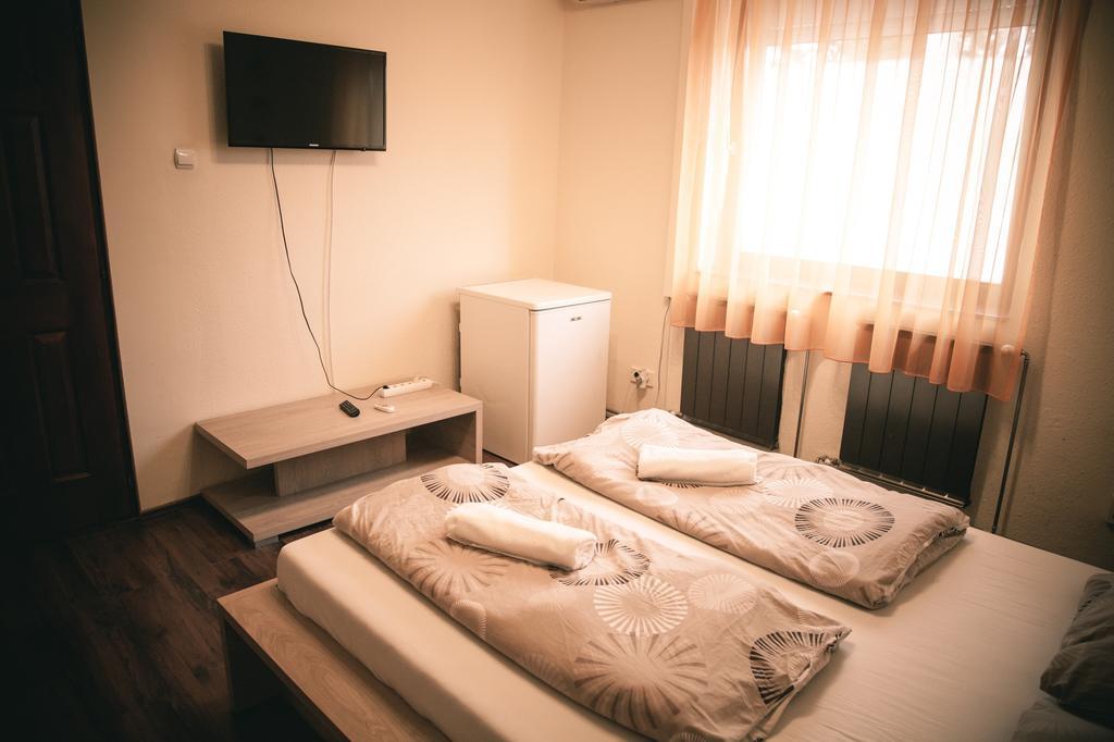 Hotel Central King Βουδαπέστη Δωμάτιο φωτογραφία