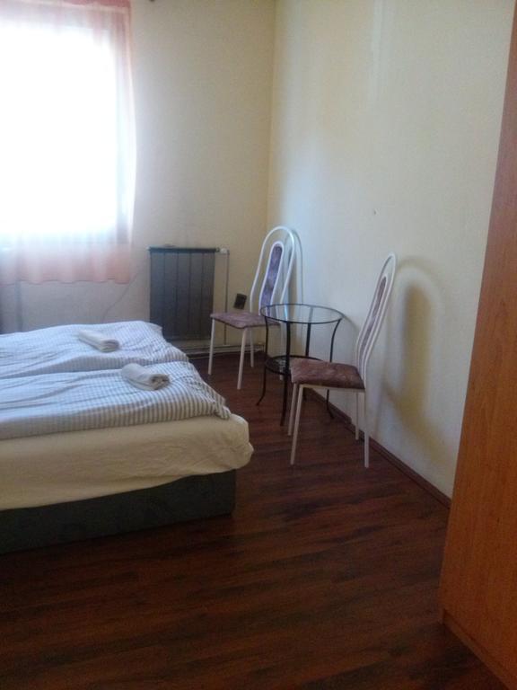 Hotel Central King Βουδαπέστη Δωμάτιο φωτογραφία