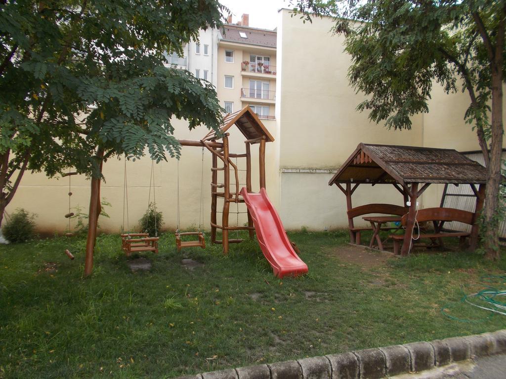 Hotel Central King Βουδαπέστη Εξωτερικό φωτογραφία